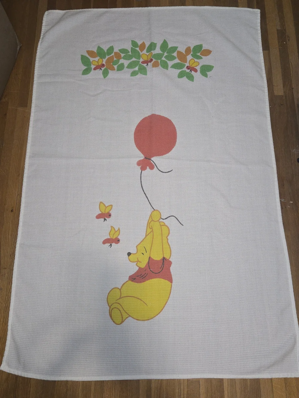 Waffle Knit Winnie the Pooh Balloon Throw Blanket - White, Yellow, Red